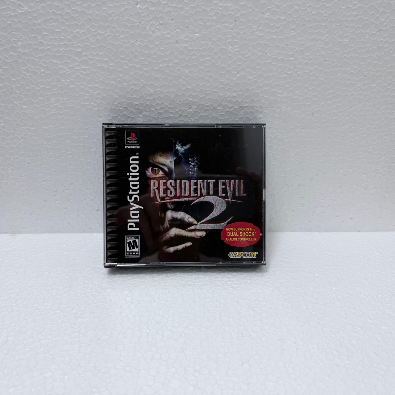 Resident Evil Box 5 jogos + Pôster - PlayStation
