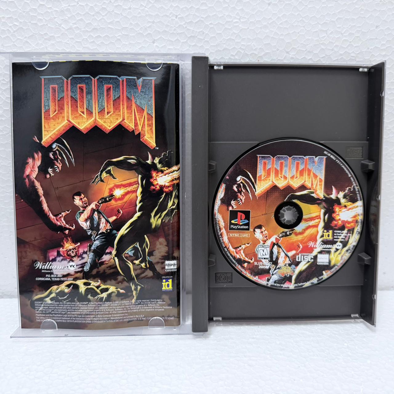 Doom  - PlayStation - Box em Acrílico